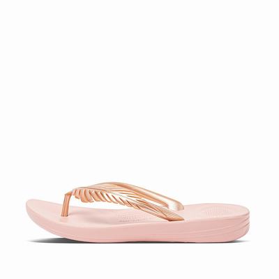Fitflop Women's IQUSHION Feather Flip Flops - Rose Gold, JN7531409
